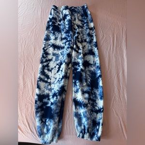 Blue/White tie dye joggers